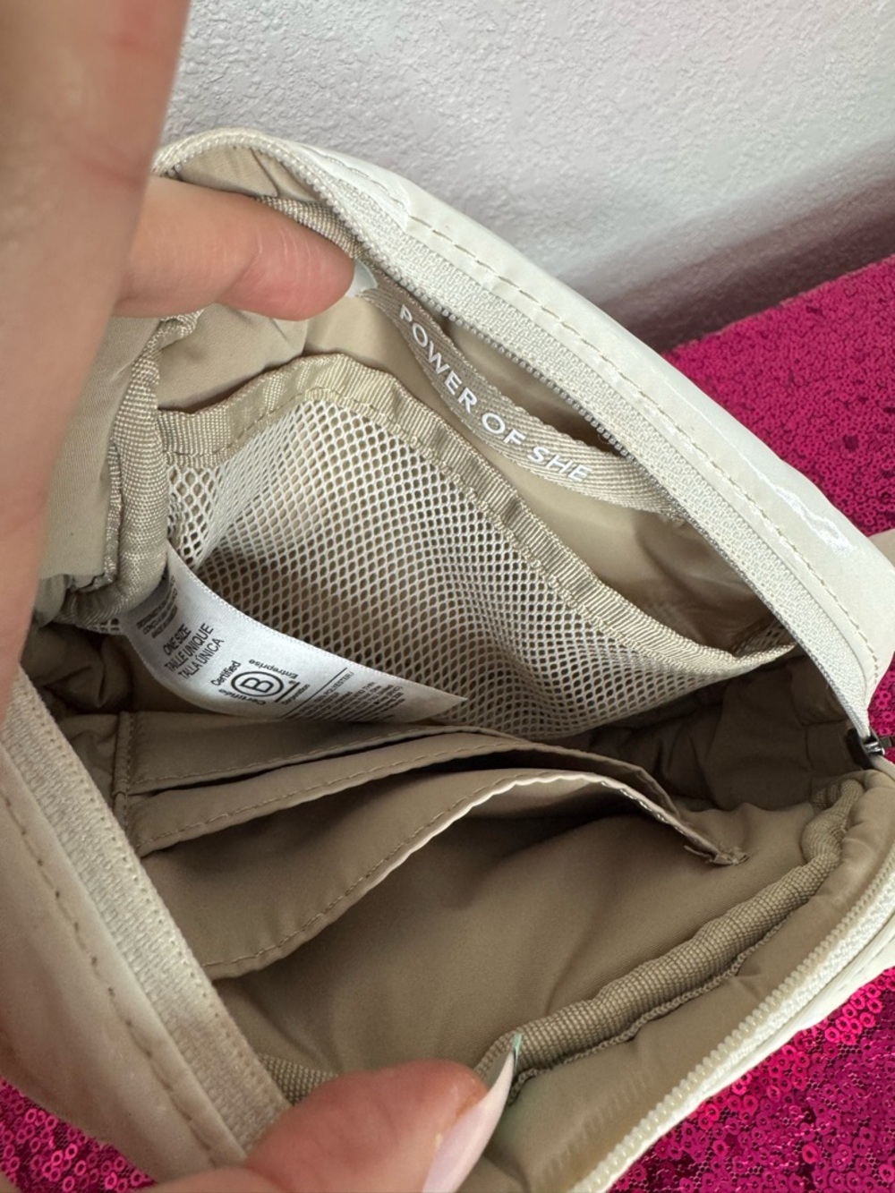 ATHLETA 🌟 Quilted Cream Crossbody Belt Bag Fanny (One Size) - Picture 9 of 14
